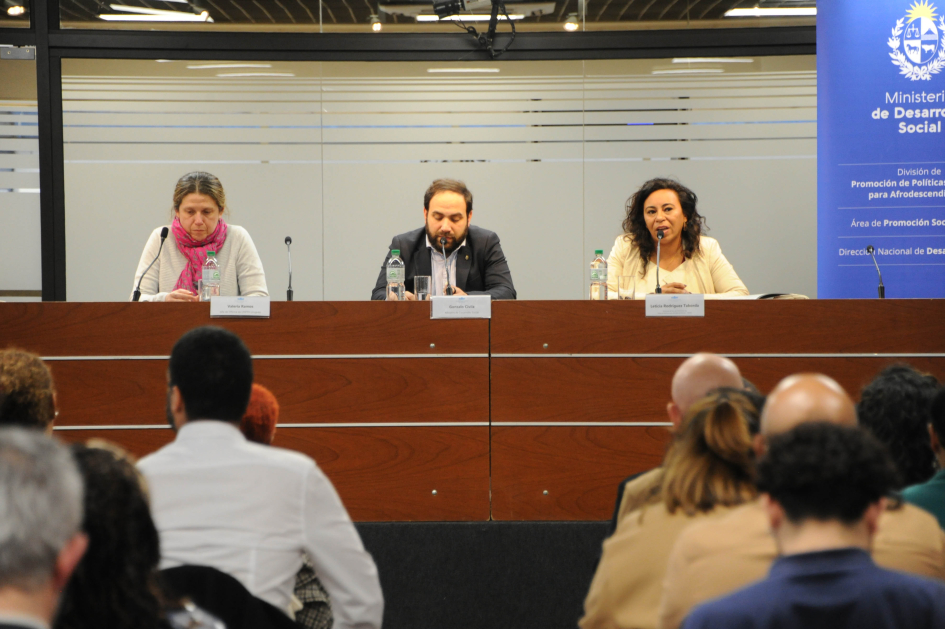 Actividad de cierre del mes de la afrodescendencia en el Parlamento. Actividad de cierre del mes de la afrodescendencia en el Parlamento.