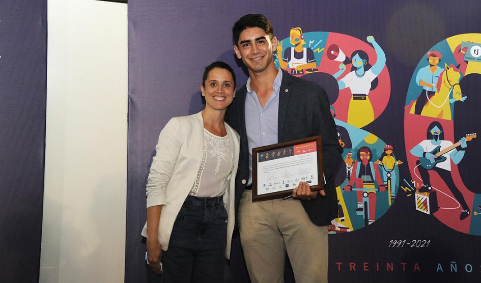 Entrega de premios INJU