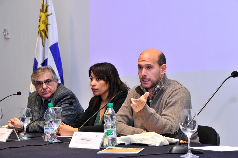 Intervención del ministro Lema (PH: Presidencia) Intervención del ministro Lema (PH: Presidencia)