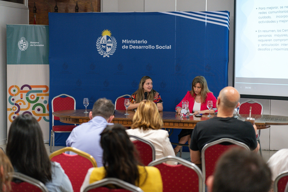 Presentación de evaluación de los Centros de Día Agostina Russo y Valentina Perrotta