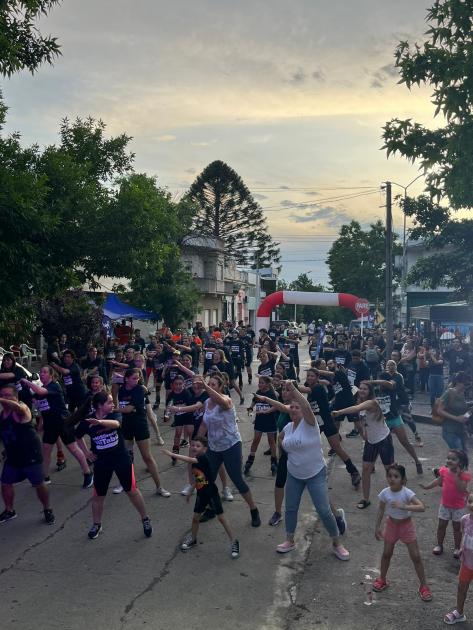 Calentando en la previa de la INJU5K de Florida