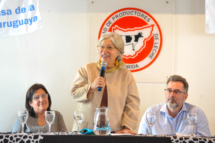 Mónica Xavier en uso de la palabra durante el Encuentro de Mujeres Rurales. Foto: Presidencia. Mónica Xavier en uso de la palabra durante el Encuentro de Mujeres Rurales. Foto: Presidencia.