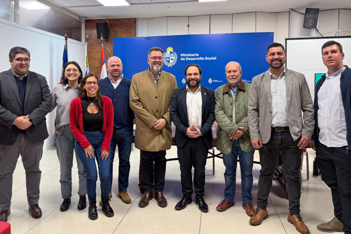 Agradecimiento a productores por donación de alimentos. Agradecimiento a productores por donación de alimentos.