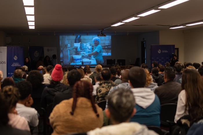 Público presente en el evento Público presente en el evento