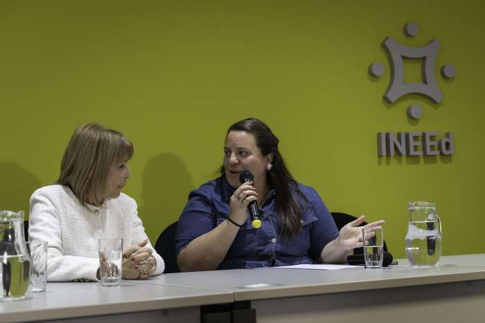 Celsa Puente y Laura Voituret.