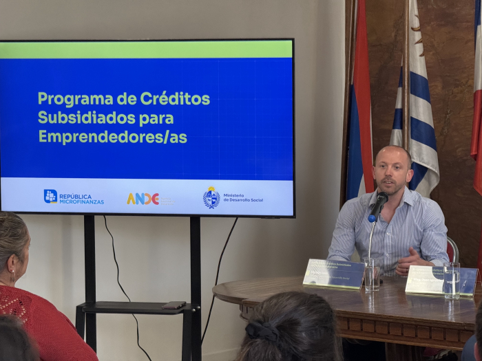 Créditos a Monotributistas Sociales MIDES