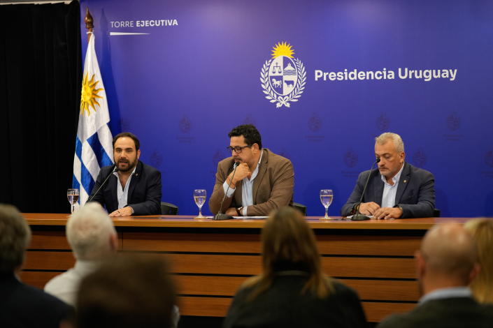 Conferencia de prensa de Mides, Presidencia y SINAE.
