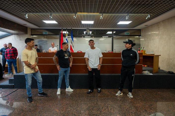 Participantes del evento (Foto: Departamento de Fotografía del Parlamento del Uruguay)