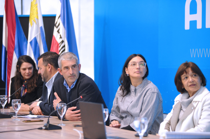 Mesa de autoridades (Foto: Presidencia) 