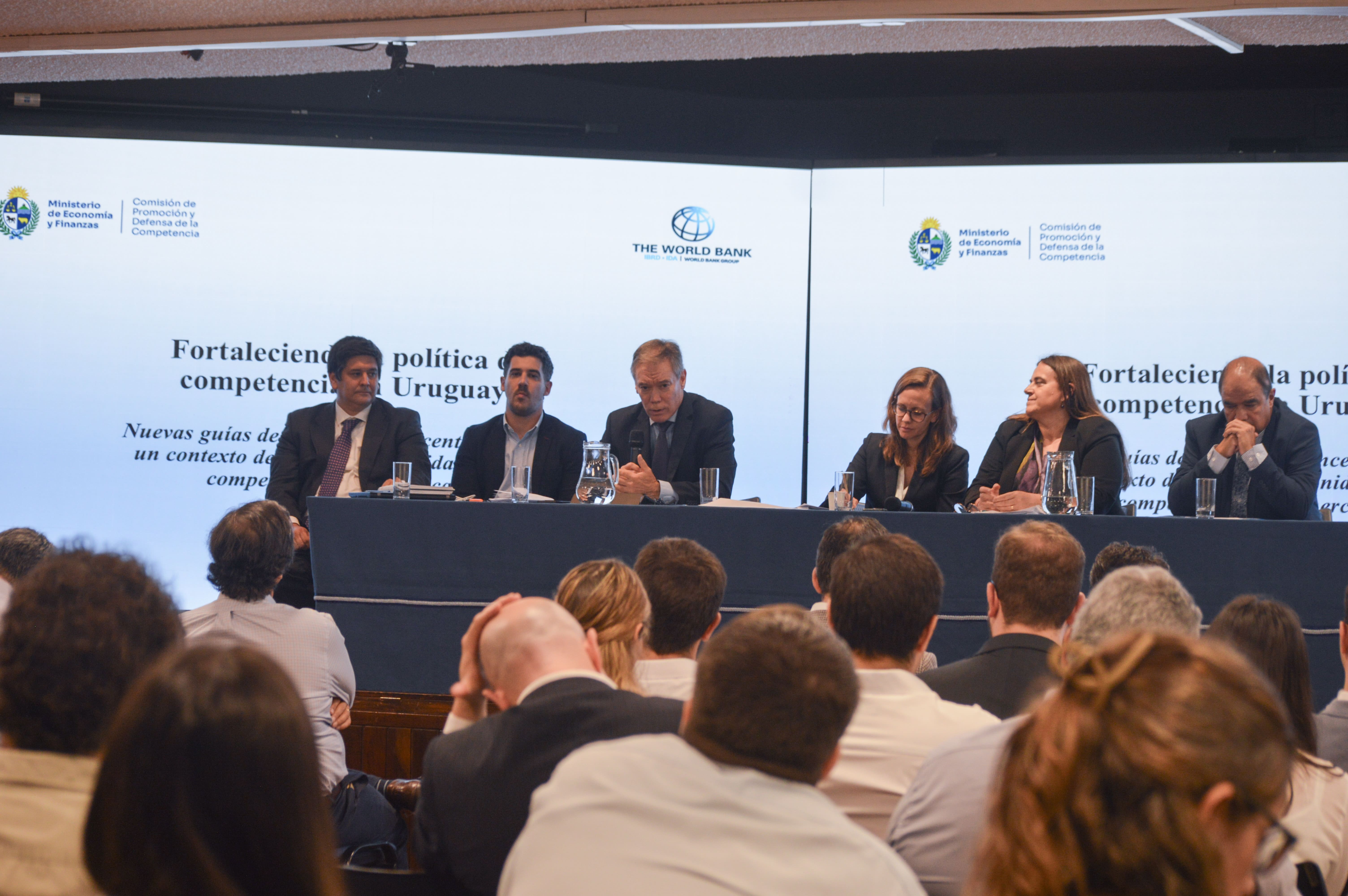 Evento “Fortaleciendo la política de competencia en Uruguay: nuevas guías de control de concentracio