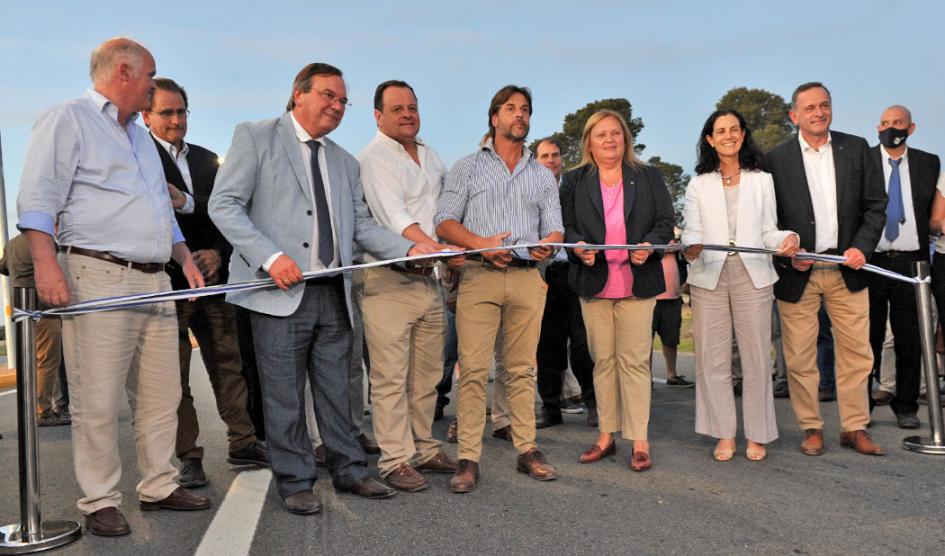 Inauguración del proyecto de doble vía de la ruta 3 y el by pass a la ciudad de San José de Mayo.