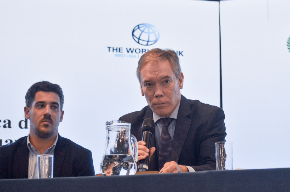 Subsecretario Martín Vallcorba