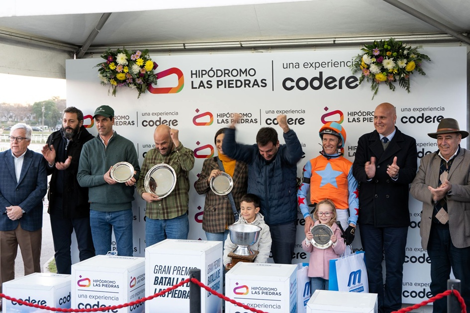 Entrega del premio Batalla de las Piedras Entrega del premio Batalla de las Piedras