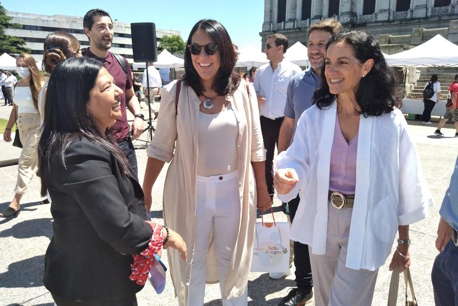 Ministra Azucena Arbeleche y presidenta de ANDE Carmen Sánchez, Diputada Elsa Capillera