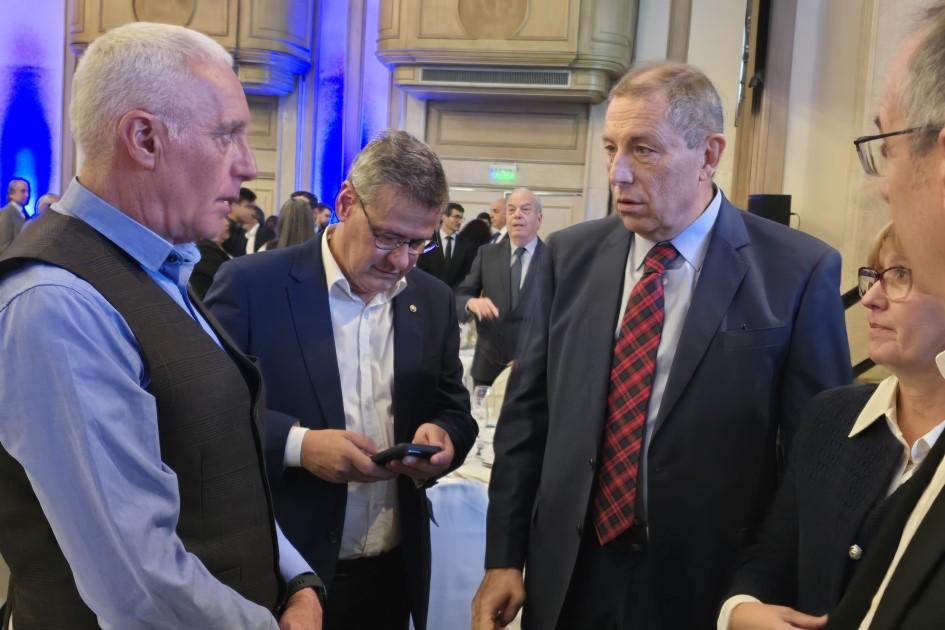 Ministro Carlos Negro, prosecretario Jorge Díaz, ministro Gabriel Oddone, ministra Lustemberg Almuerzo de ADM