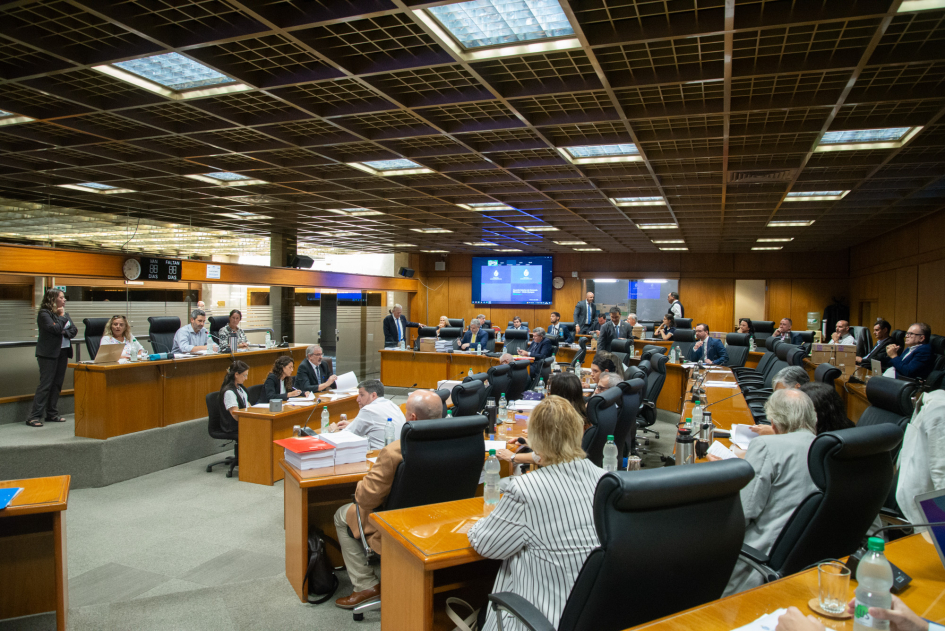 MEF comparece al Parlamento para explicar detalles comerciales del Acuerdo Interino de Comercio Merc