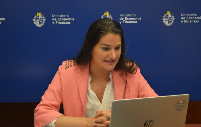 Coordinadora de Política Económica del Ministerio de Economía y Finanzas, Marcela Bensión. Coordinadora de Política Económica del Ministerio de Economía y Finanzas, Marcela Bensión.