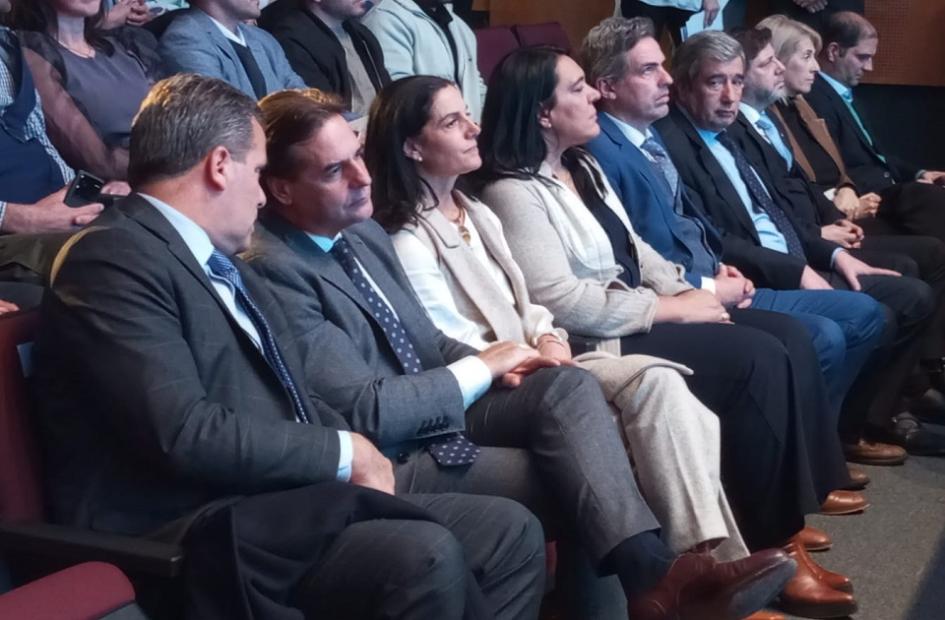 Presidente de la República Luis Lacalle Pou, ministra de Economía Azucena Arbeleche Día Nacional de la Mipymes