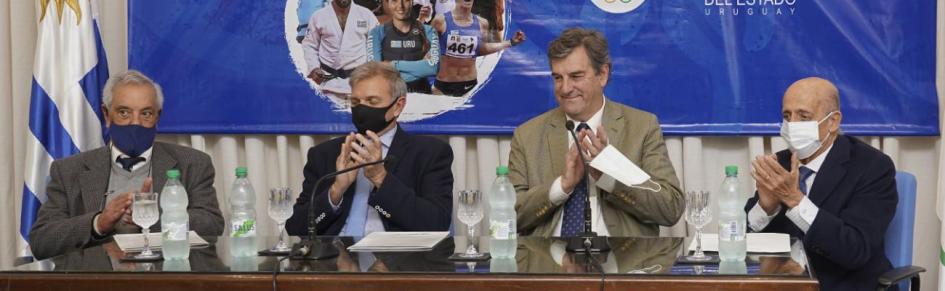 Firma del convenio COU y Casinos del Estado Firma del convenio COU y Casinos del Estado