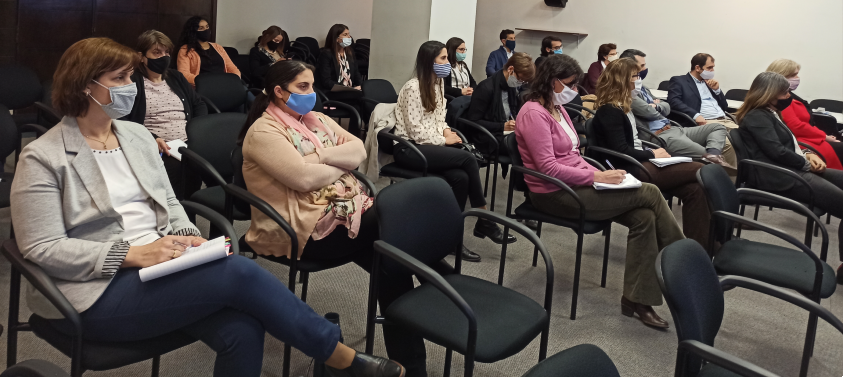 Se presentó la Guía práctica del Sistema de Préstamos Internacionales Foto participantes del taller