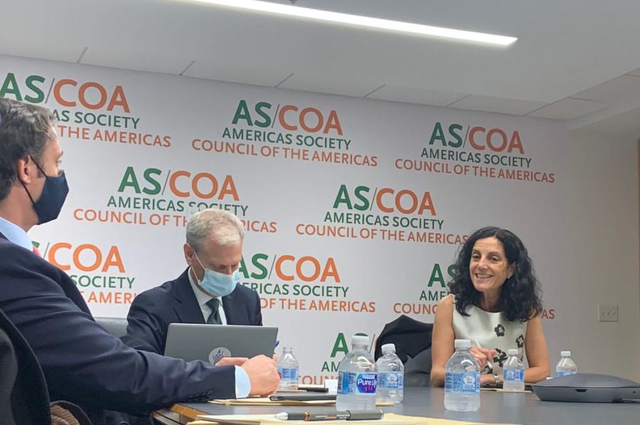 Embajador Andrés Durán, vicepresidente AS/COA Eric Farnsworth, ministra Azucena Arbeleche Evento en AS/COA