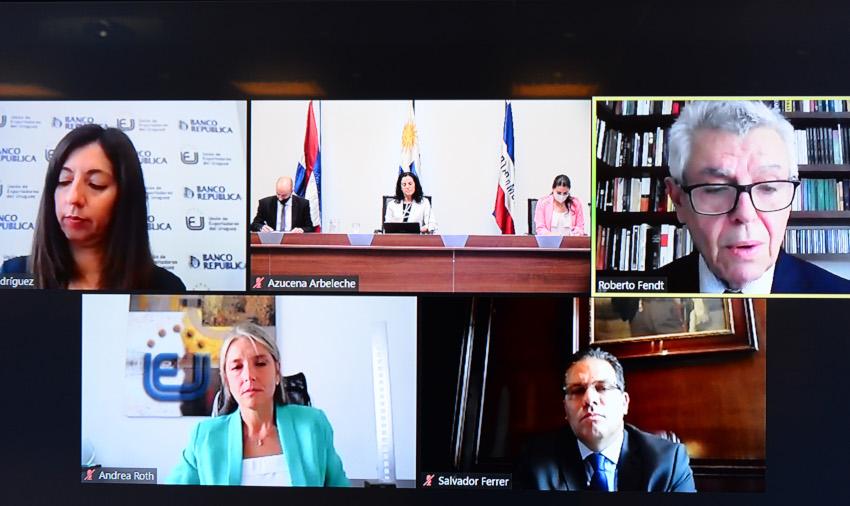 Conferencia organizada por la UEU Día del Exportador