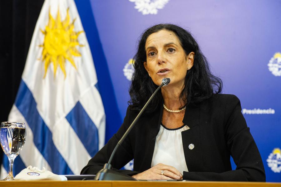Ministra de Economía Azucena Arbeleche