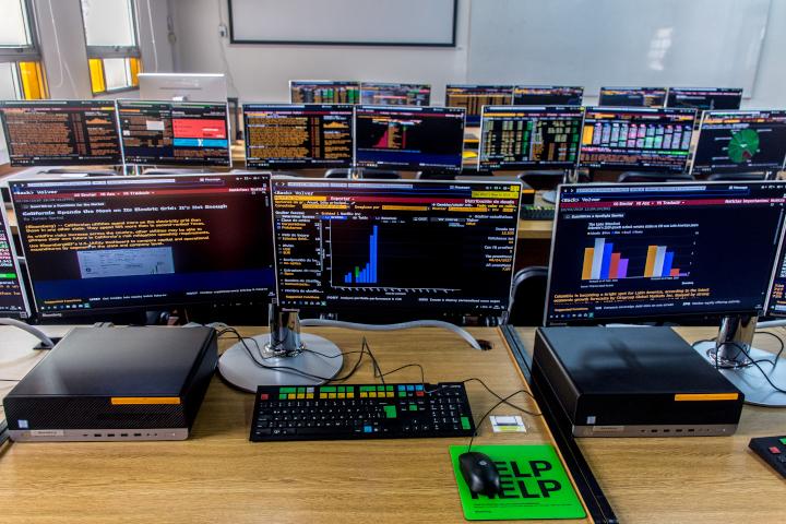Capacitación de Funcionarios Públicos Laboratorio Bloomberg
