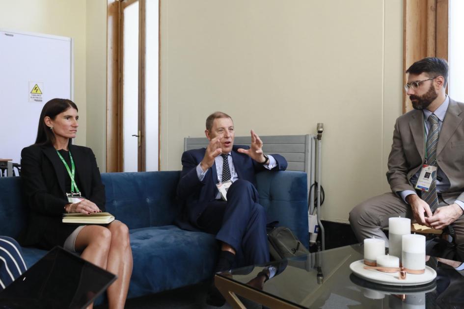 Valerie Stahl, ministro Gabriel Oddone, Ariel Cancio Asamblea Anual del BID