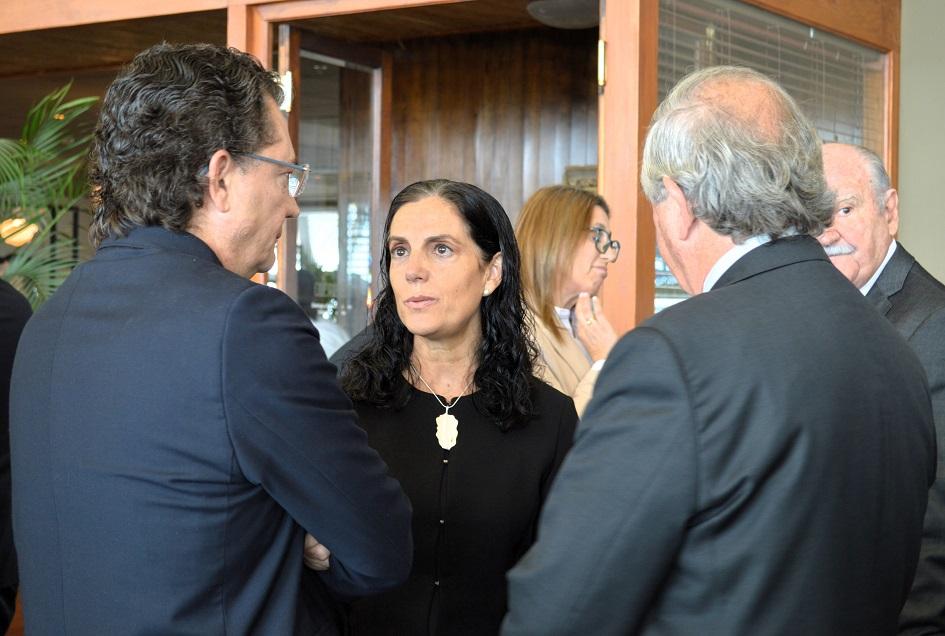 Rodrigo Ferrés, Azucena Arbeleche y Mauricio di Lorenzo.