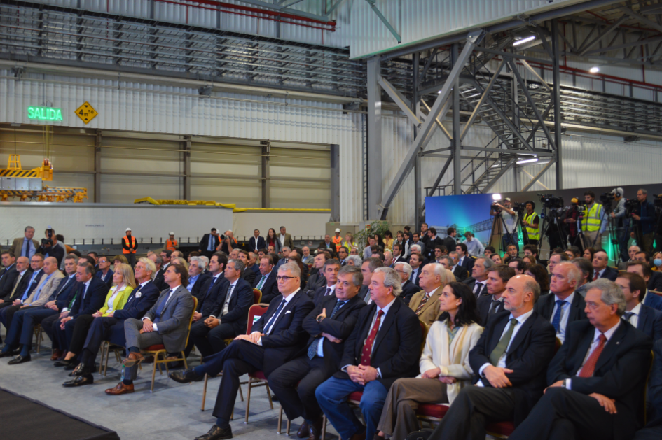  Inauguración de terminal de celulosa de UPM 