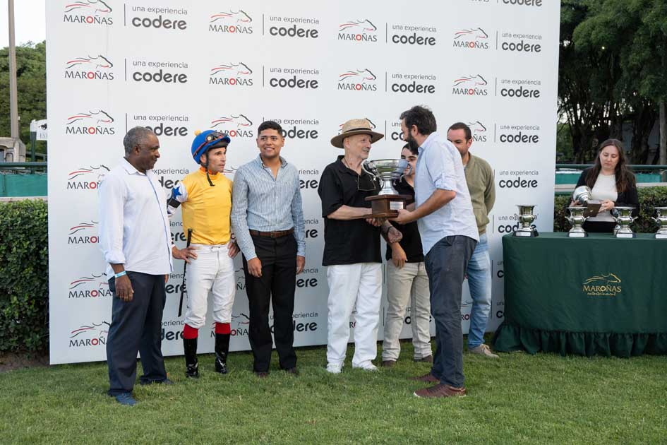 Jornada hípica - Hipódromo Nacional de Maroñas 