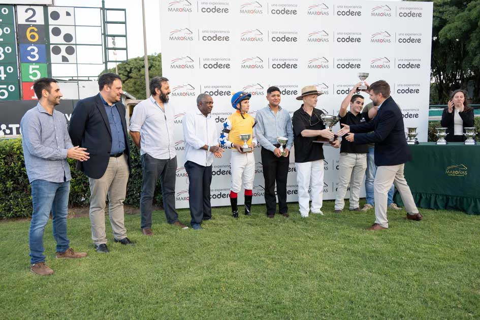 Jornada hípica - Hipódromo Nacional de Maroñas 