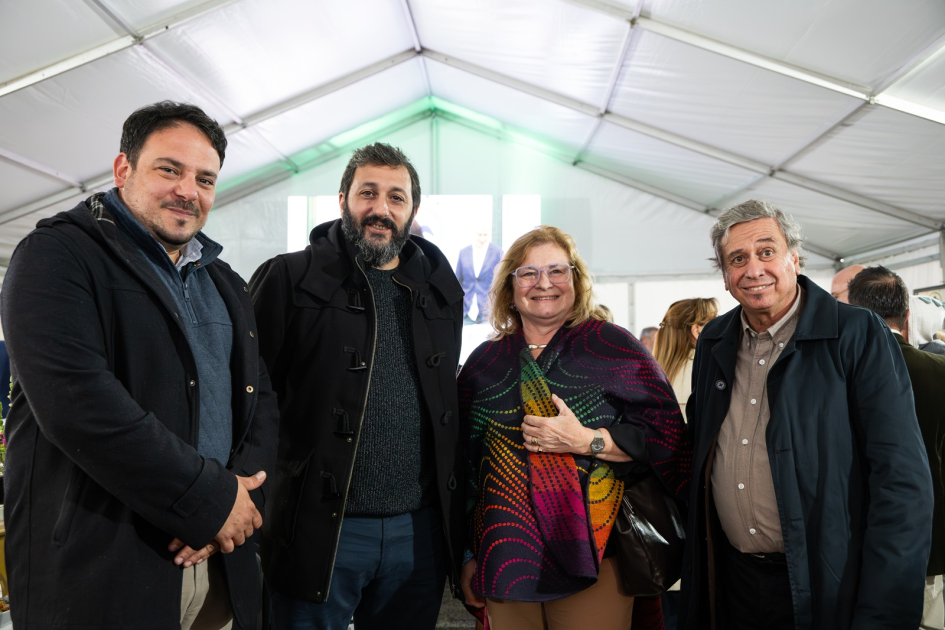 Director General de Casinos, Fernando Estévez y directora General de Secretaría, Gabriela Fachola