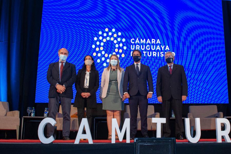 Día Mundial del Turismo Ministros en conferencia Camtur