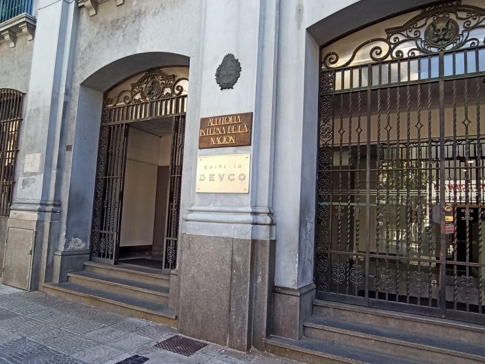 Fachada de la Auditoría Interna de la Nación Fachada de la Auditoría Interna de la Nación