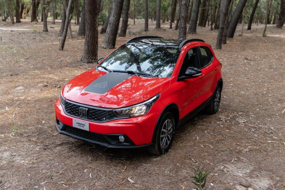 Fiat Argo Trekking AT 5 Fiat Argo Trekking AT 5
