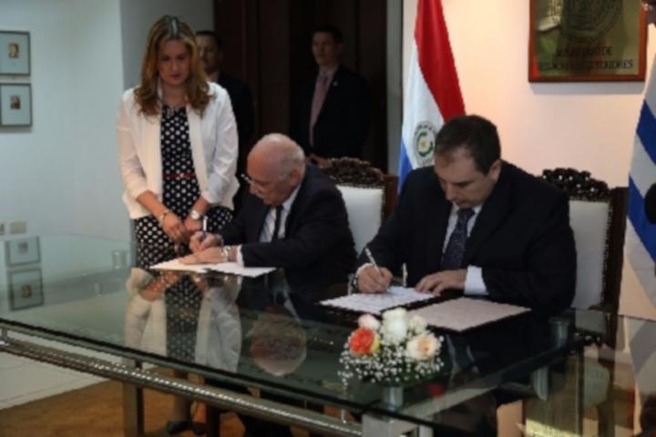 Acuerdo con Paraguay para evitar doble tributación Loizaga y Ferreri