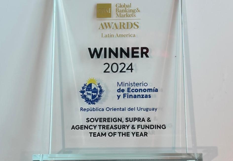 Premio internacional a Uruguay Gestion de deuda