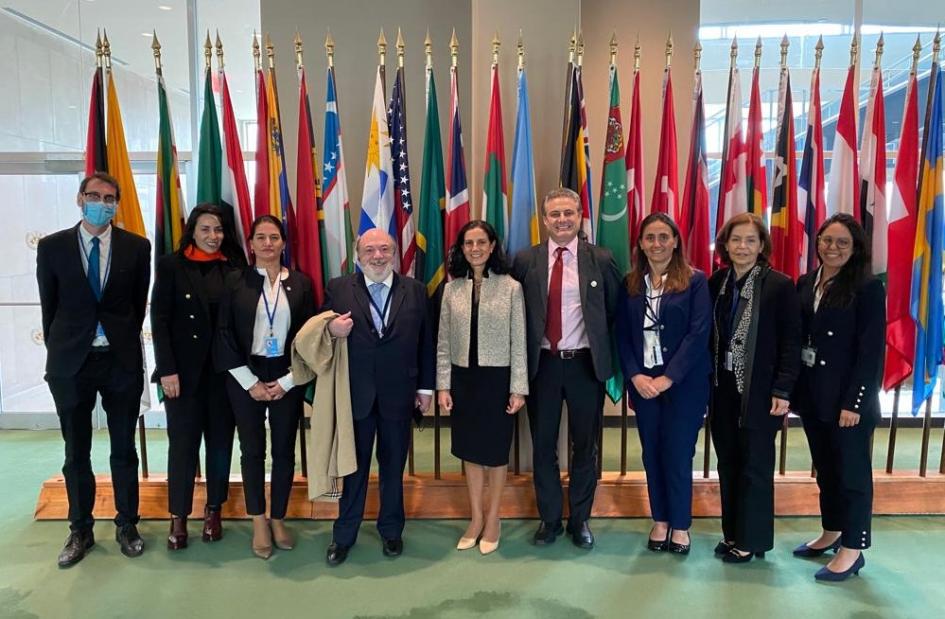 Equipo de trabajo del Ministerio de Economía y Finanzas Delegación uruguaya del Ministerio de Economía y Finanzas