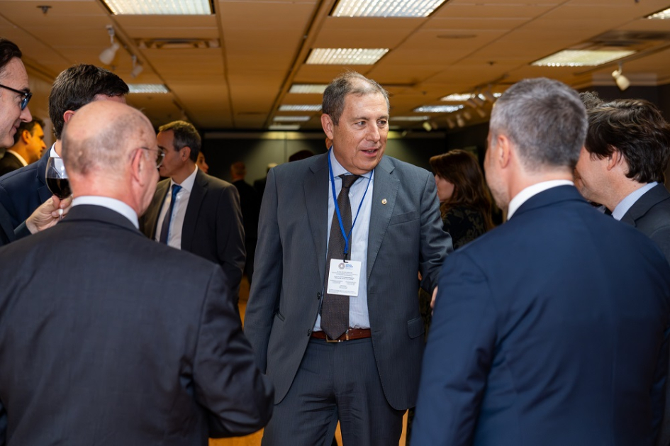 El ministro Oddone encabezó la delegación de Uruguay en Washington DC Ministro Gabriel Oddone durante las annual meetings