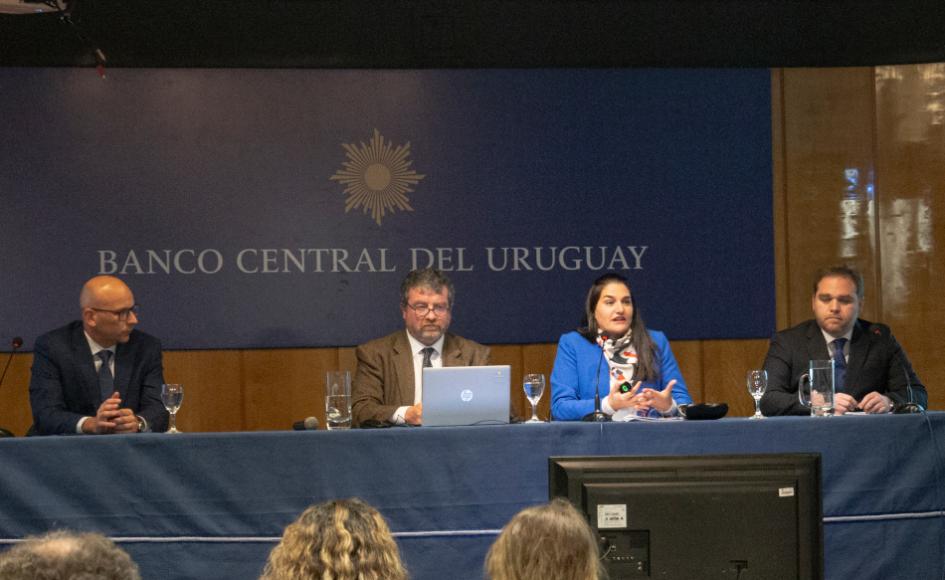 Alfonso Capurro, Gerardo Licandro, Marcela Bensión, Mario Arend Jornadas de Economía