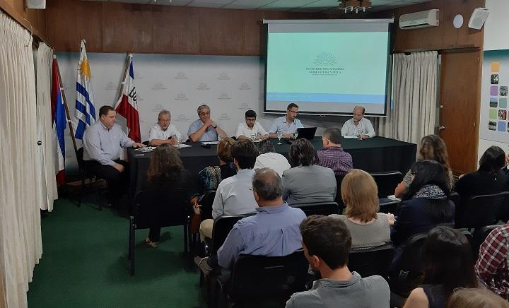 Lanzamiento de proyecto GRP en Ministerio de Ganadería Auditorio completo