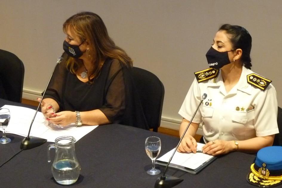 Ministra de Vivienda Irene Moreira y directora Nacional Políticas de Género del MI Angelina Ferreira Ministra de Vivienda Irene Moreira y directora Nacional Políticas de Género del MI Angelina Ferreira