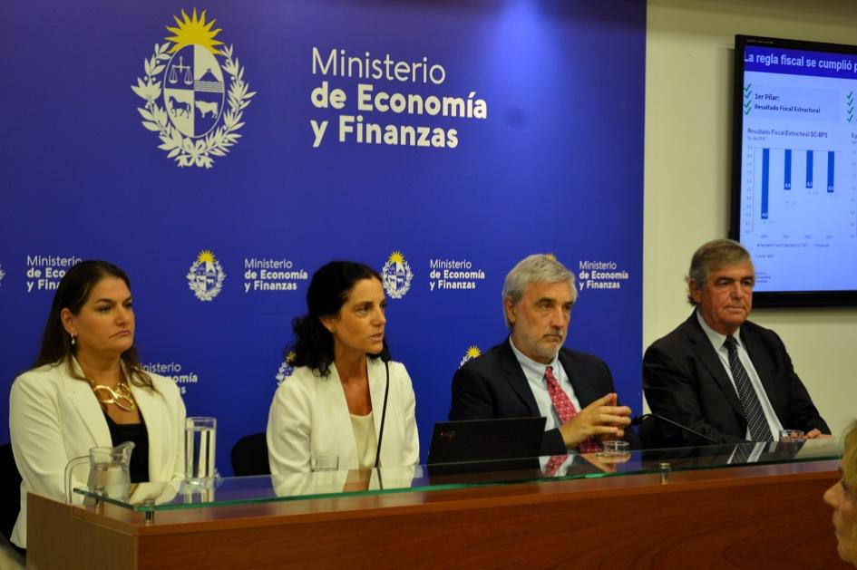 Marcela Bensión, Azucena Arbeleche, Alejandro Irastorza y Mauricio di Lorenzo Marcela Bensión, Azucena Arbeleche, Alejandro Irastorza y Mauricio di Lorenzo