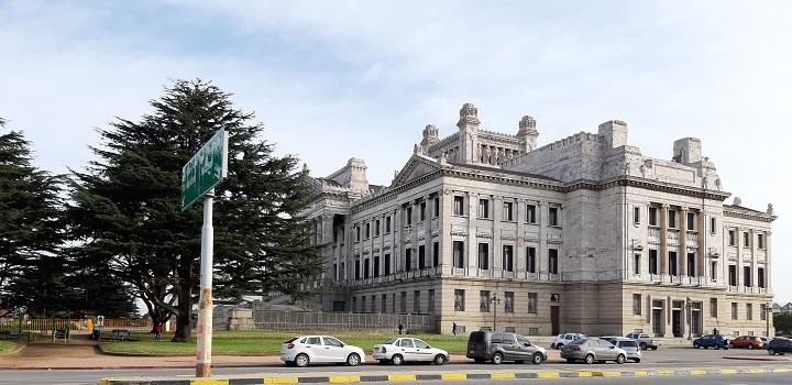 Promoción de las inveriones Palacio Legislativo