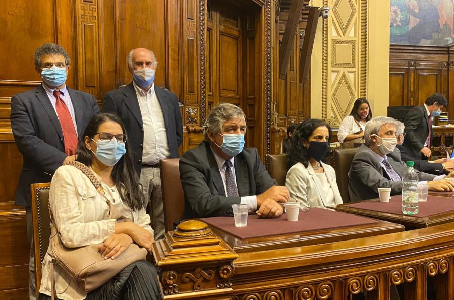 Blanco, Bensión, Di Lorenzo, Arbeleche, Irastorza Aprobación del Presupuesto