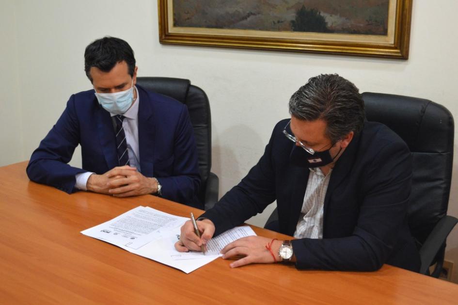 Álvaro Fuentes y Fermín Farinha Álvaro Fuentes y Fermín Farinha