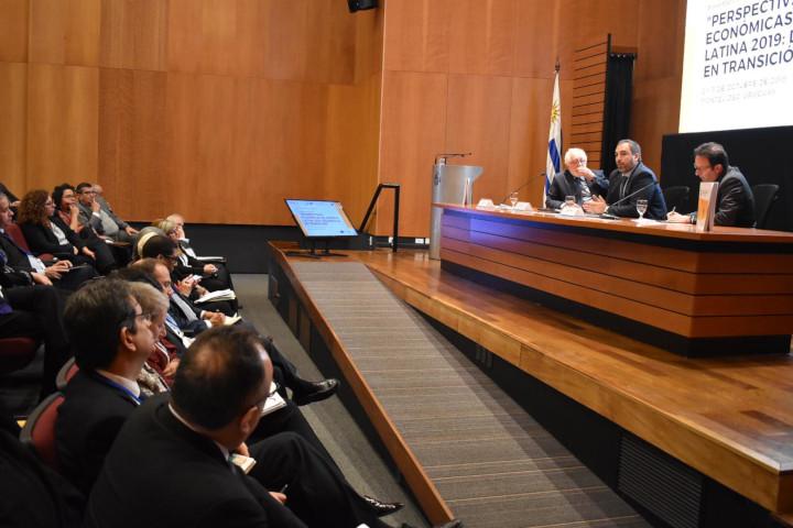 Mario Pezzini, Pablo Ferreri, Francois Borit Foro Desarrollo EU-LAC