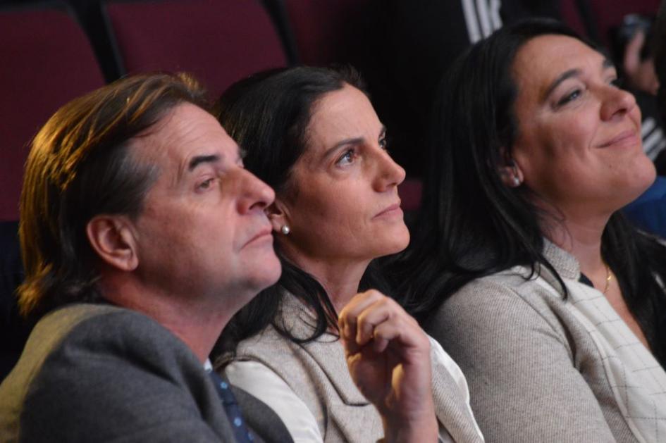Presidente Lacalle Pou, ministra Azucena Arbeleche, presidenta de Ande Carmen Sánchez Día Nacional de la Mipymes